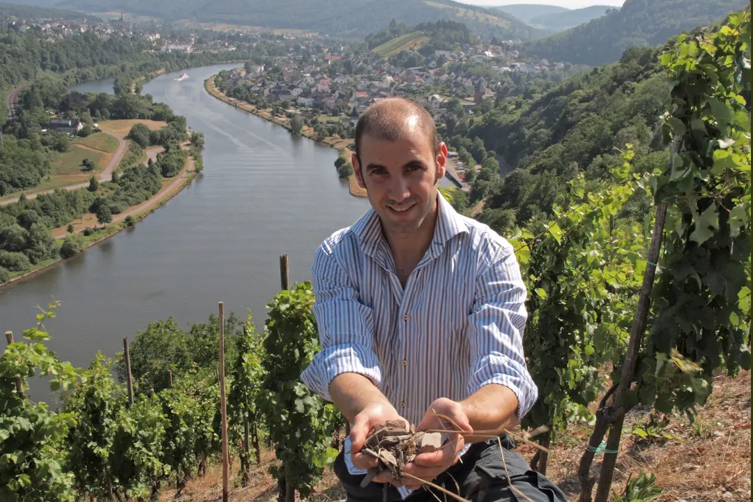 Winzer des Weingut Peter Lauer in Deutschland, Mosel