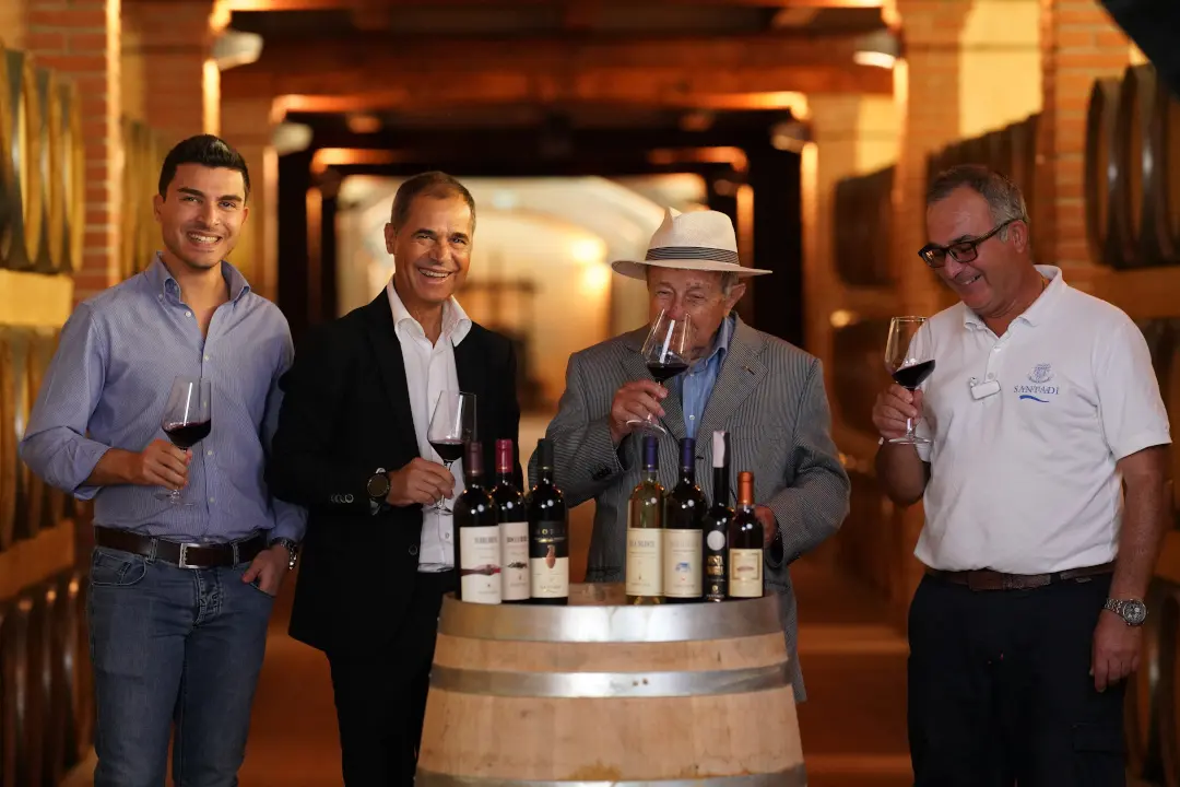 Winzer des Weingut Cantina di Santadi in Italien, Sardinien